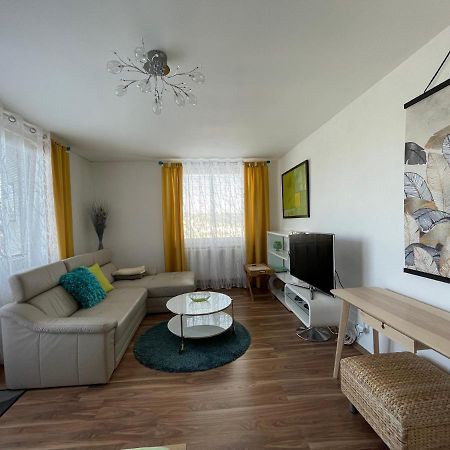 Apartment Jan Praag Buitenkant foto