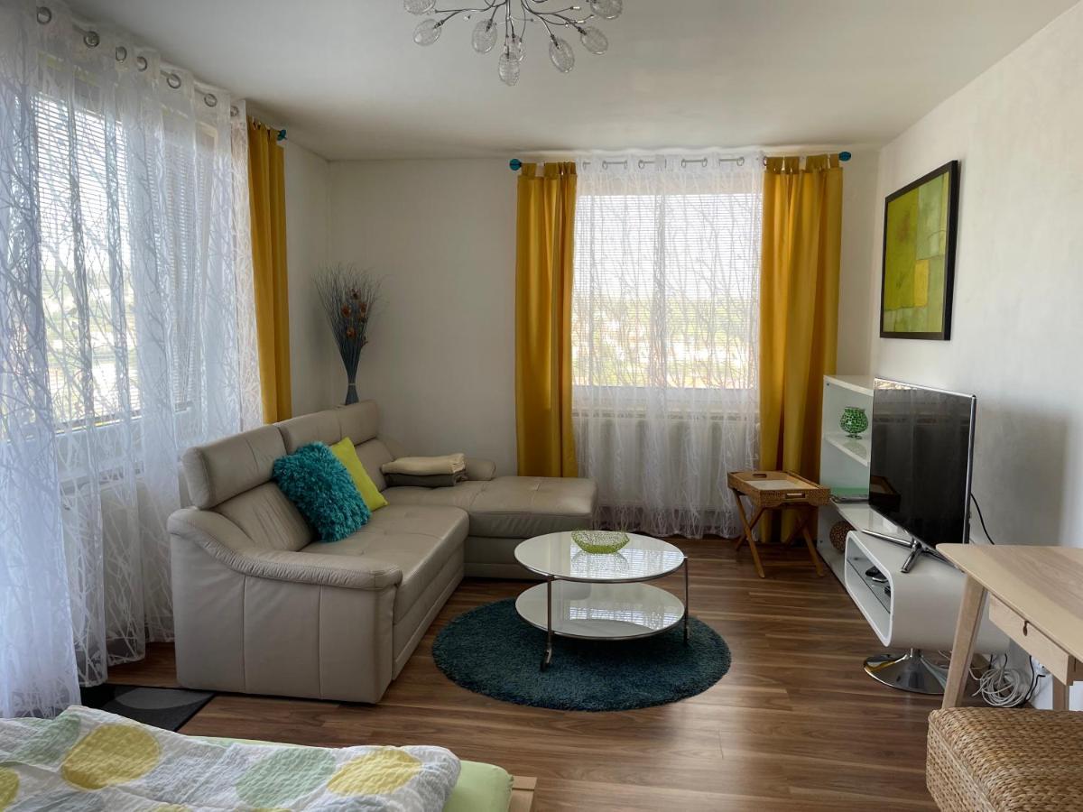 Apartment Jan Praag Buitenkant foto