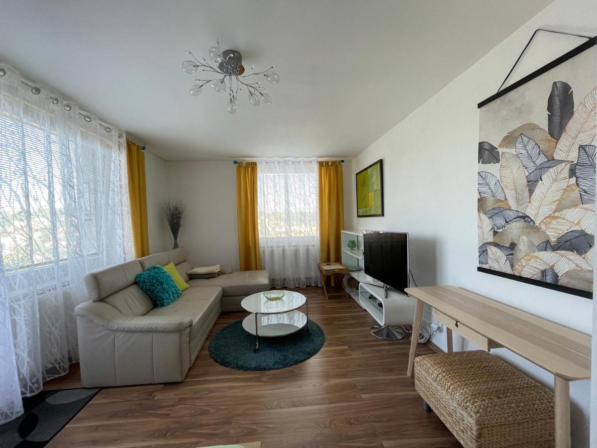 Apartment Jan Praag Buitenkant foto